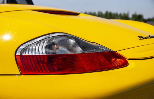 PORSCHE 986ボクスターEUR ローンダウンサス　イエロー 4本セット Tail Light Set - Clear (986) : Suncoast Porsche Parts & Accessories